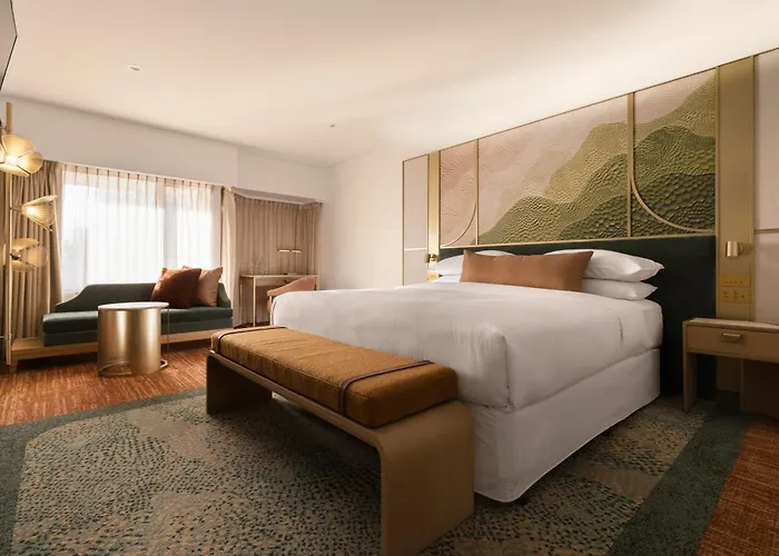 Amora Hotel Adelaide