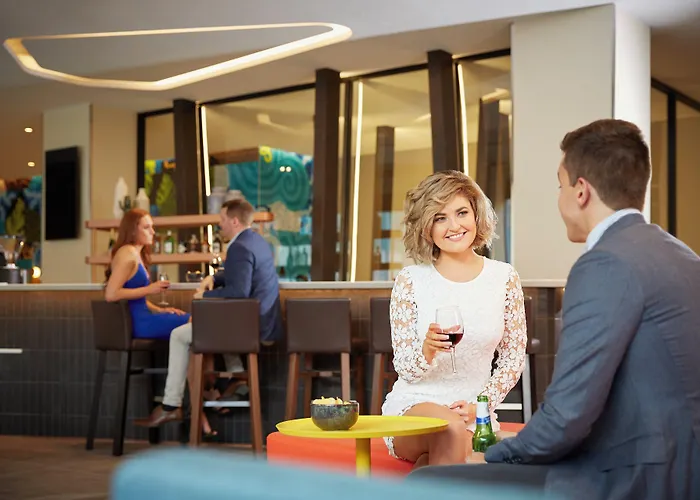 Holiday Inn Express Adelaide City Centre By Ihg